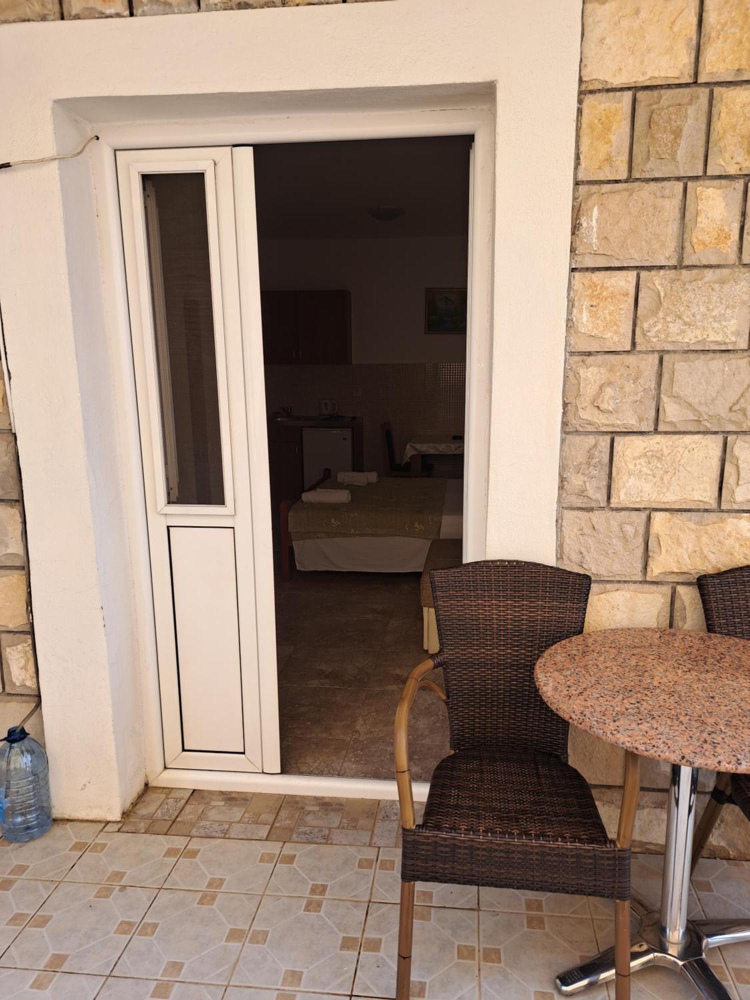 Apartments Dragisic Sveti Stefan Exterior photo