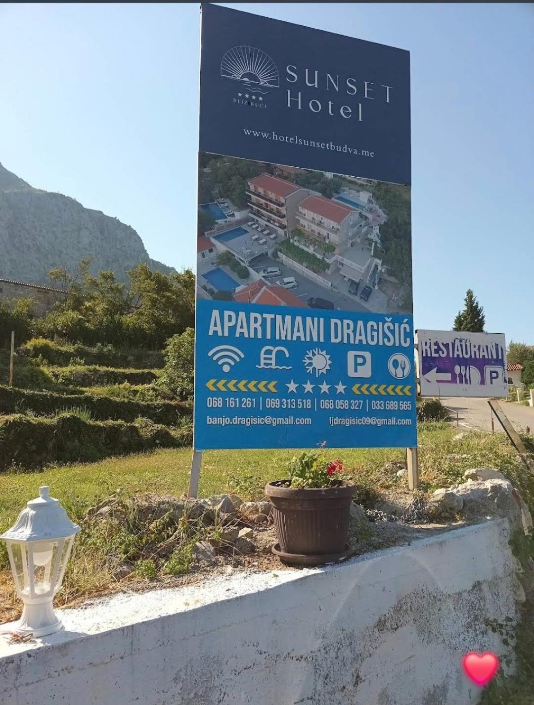 Apartments Dragisic Sveti Stefan Exterior photo